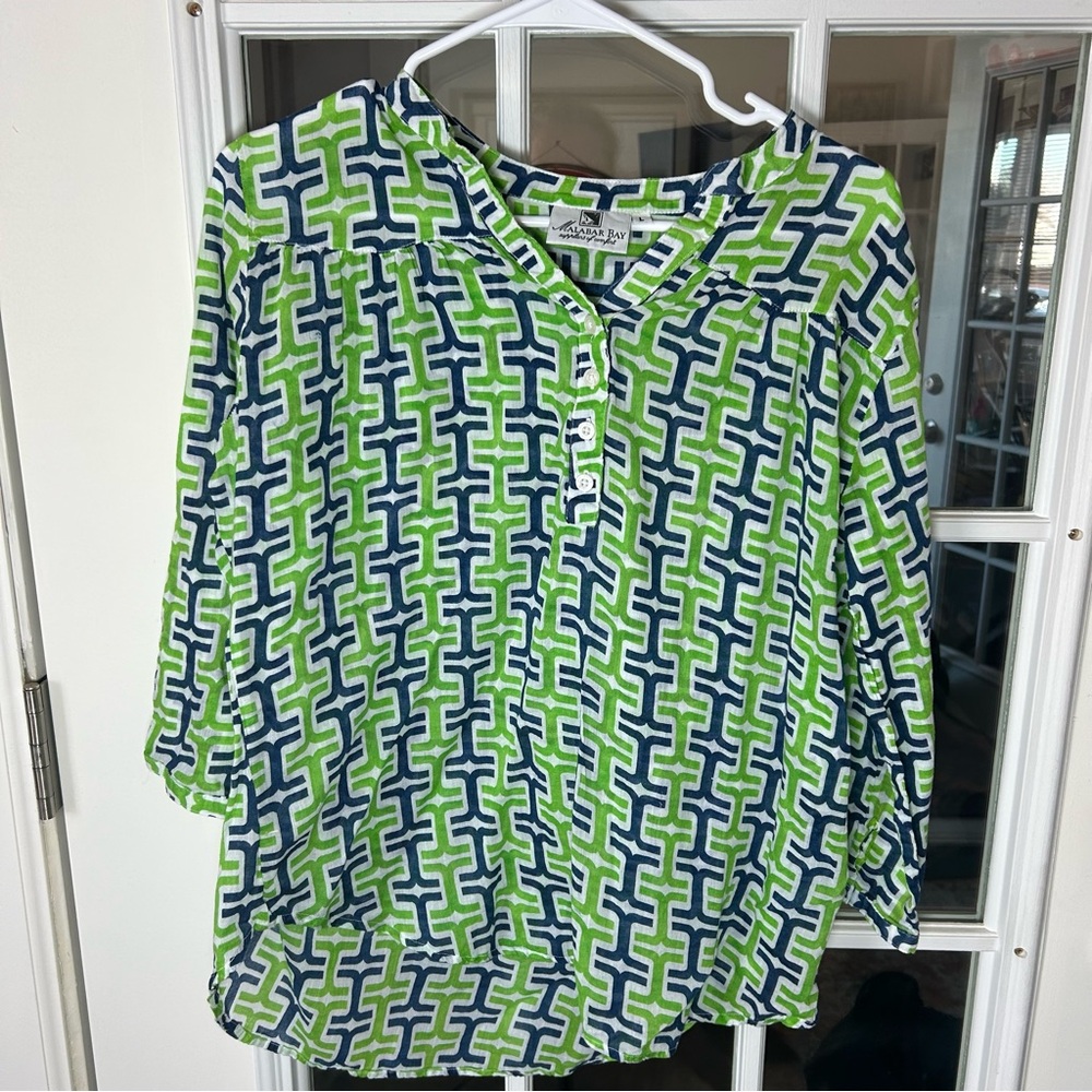 Green and Navy Geometric Blouse‎ Size Large